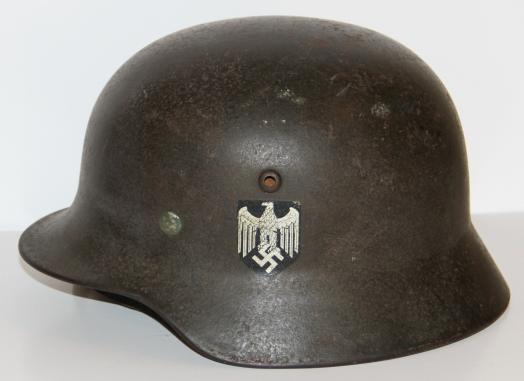 GERMAN M40 QUIST ARMY SINGLE DECAL GERMAN HELMET - NAMED