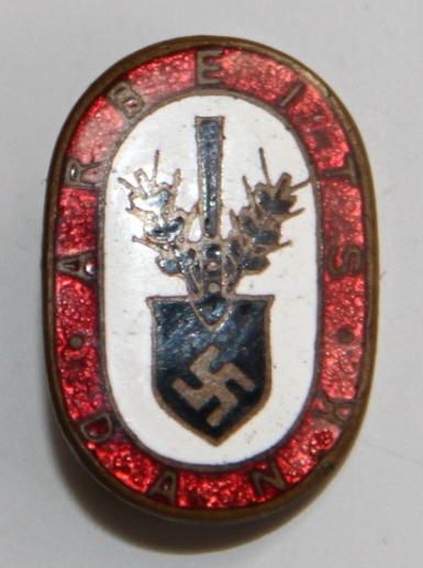 EARLY GERMAN RAD (LABOUR SERVICE) MEMBERSHIP BADGE