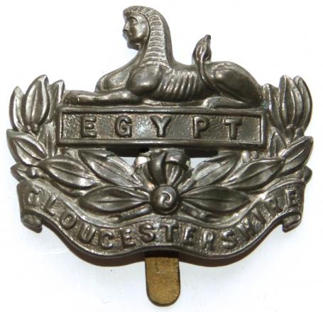 GLOUCESTER RGT. CAP BADGE