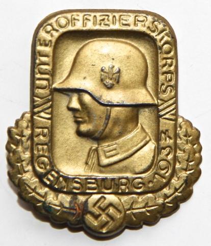 GERMAN 1937 REGENSBURG UNTEROFFIZIERS KORPS DAY BADGE