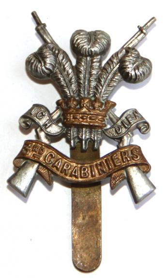 3RD CARABINIERS CAP BADGE