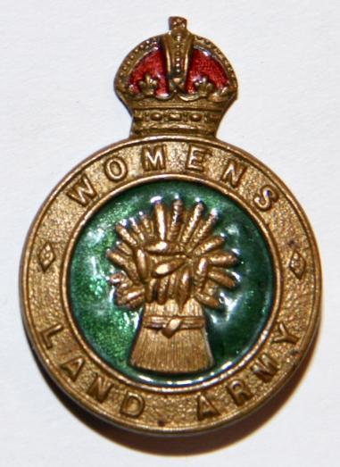 WW2 BRITISH WOMENS LAND ARMY (WLA) BADGE