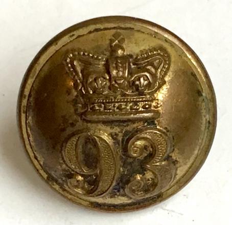 93rd HLDRS. ( ARGYLL & SUTHERLAND ) SMALL SIZE TUNIC BUTTON