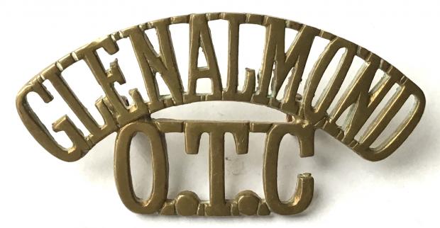 WW2 GLENALMOND O.T.C. (OFFICERS TRAINING CORPS) SHOULDER TITLE