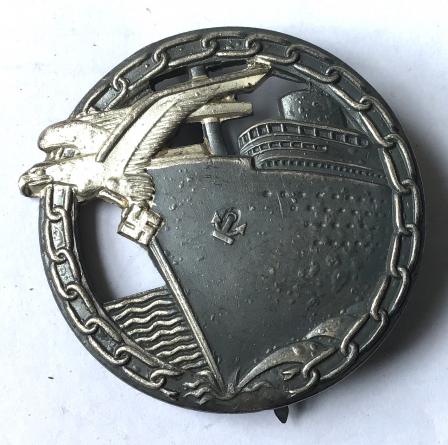 GERMAN WW2 - KRIEGSMARINE BLOCKADE RUNNERS AWARD - PLACZEK / SCHWERIN