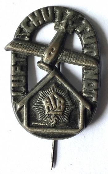 WW2 GERMAN - RLB AIR DEFENCE DONATION BADGE