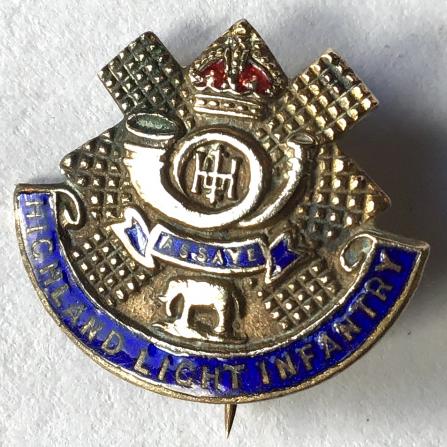 HIGHLAND LIGHT INFANTRY ( HLI ) WW1 -  ENAMEL SWEETHEART BROOCH