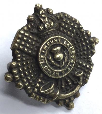 5TH ROYAL SCOTS PRE 1902 OFFICERS COLLAR BADGE