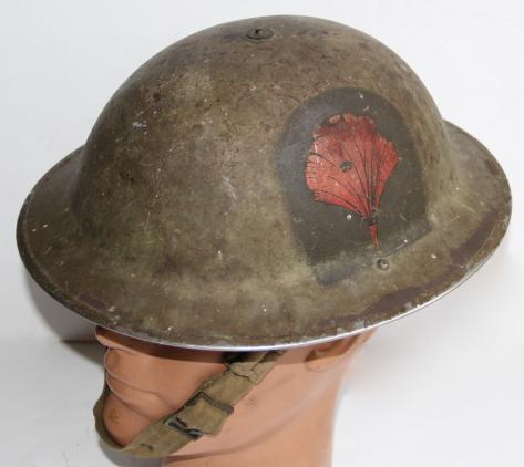 WW2 - BLACK WATCH OFFICERS TOMMY HELMET - PAINTED RED HACKLE