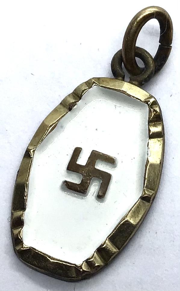 GERMAN WW2 SWASTIKA ENAMEL PENDANT