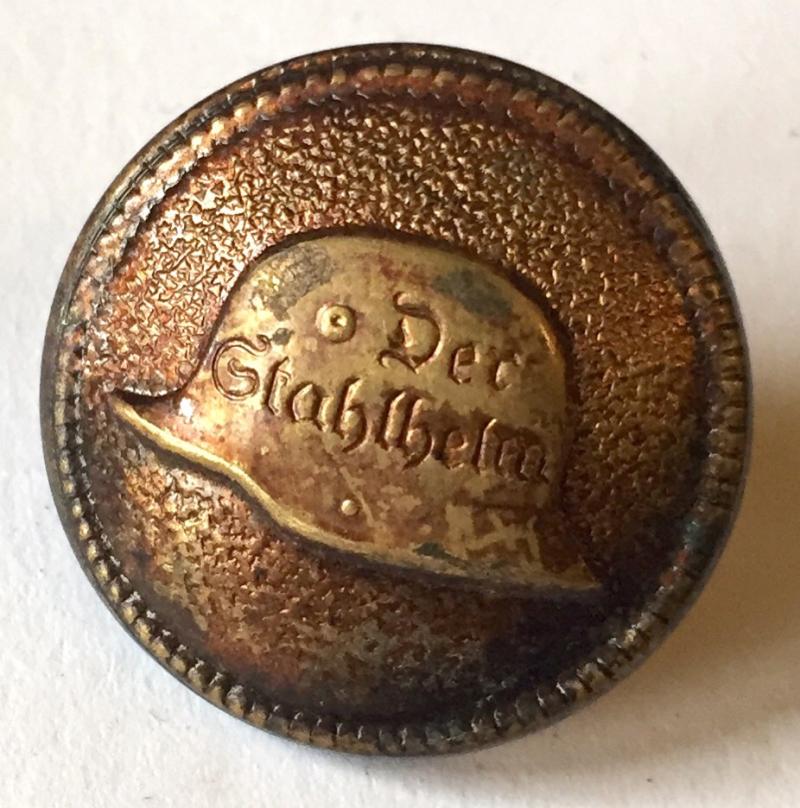 GERMAN STALHELM BUTTON