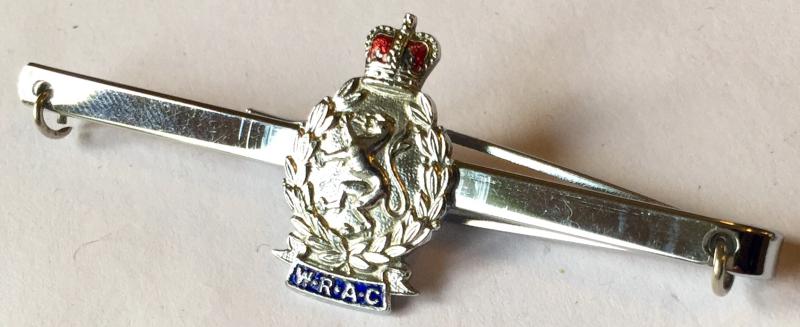 WRAC ( WOMENS ROYAL ARMY CORPS ) TIE PIN