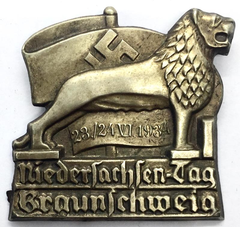 GERMAN 3RD REICH 1934 BRAUNSCHWEIG NIEDERSACHSEN TAG DAY BADGE