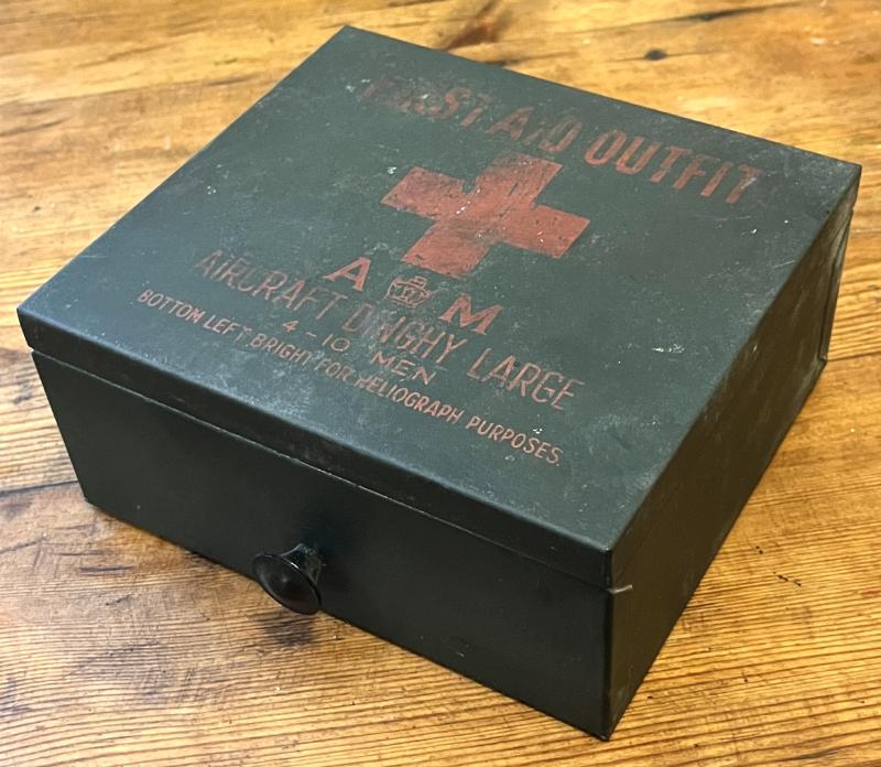 WW2 RAF. DINGHY / DITCHING KIT - FIRST AID BOX