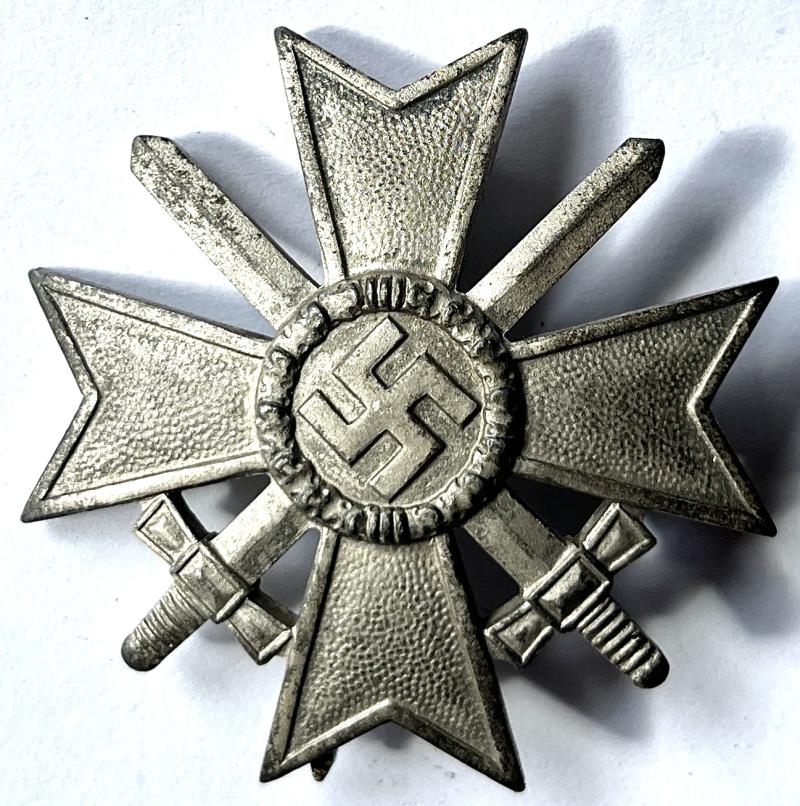 GERMAN WW2 1ST CLASS WAR MERIT CROSS WITH SWORDS - CONCAVE