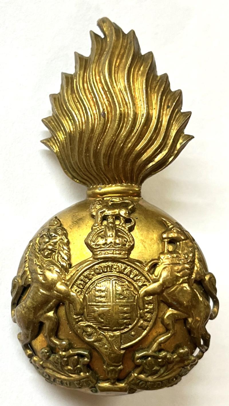 WW1 - ROYAL SCOTS FUSILIERS OFFICERS BADGE