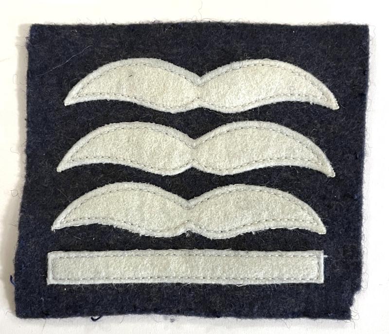 WW2 GERMAN - LUFTWAFFE  HAUPTMANN FLIGHT SUIT INSIGNIA