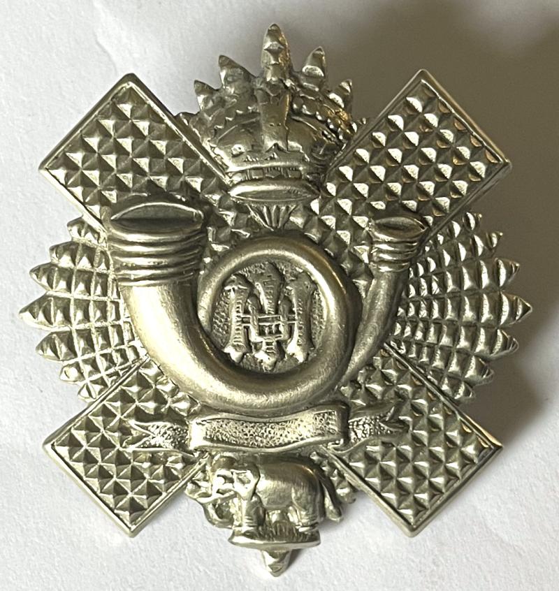 VICTORIAN TERRITORIAL HIGHLAND LIGHT INFANTRY CAP BADGE