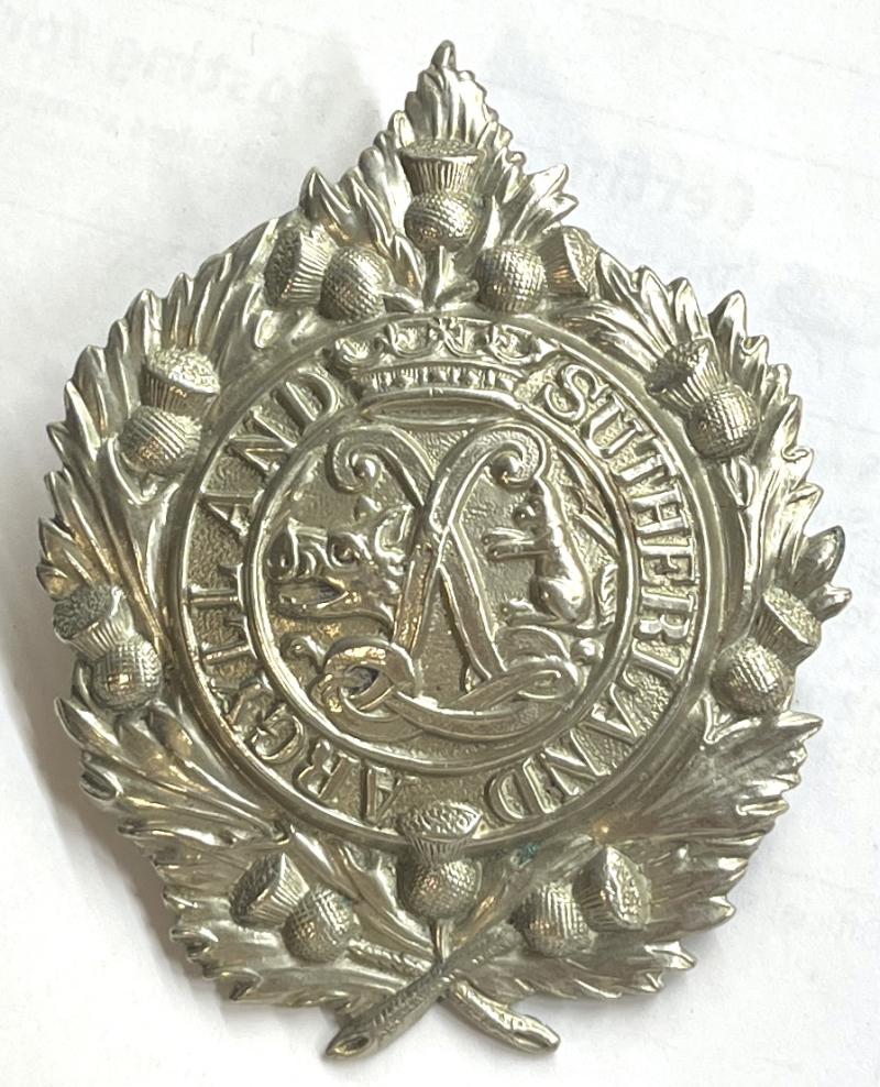 VICTORIAN - ARGYLL & SUTHERLAND HIGHLANDERS SOLID CENTRE BADGE