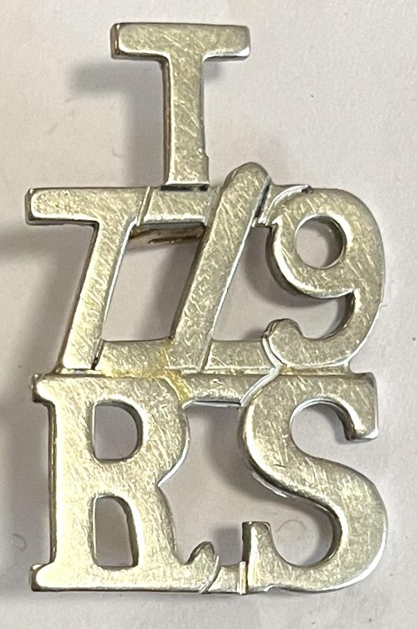 T 7/9 RS (ROYAL SCOTS) TERRITORIAL SHOULDER TITLE