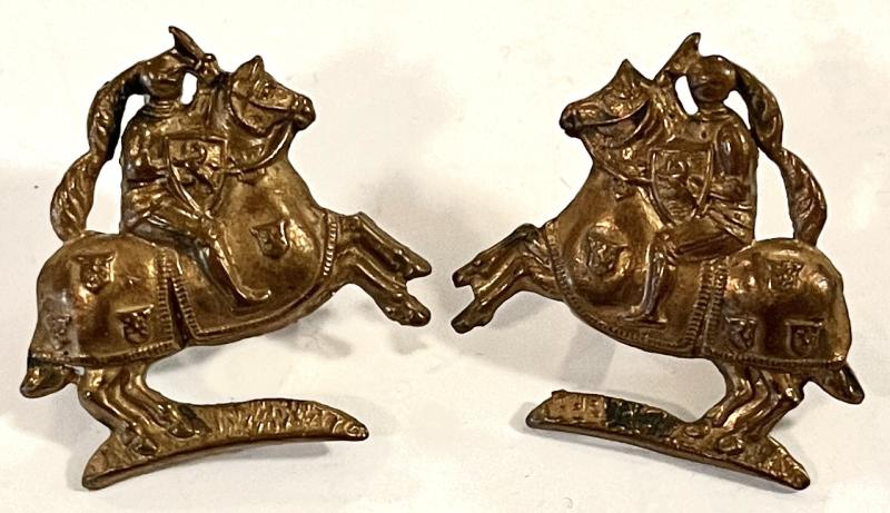 FIFE & FORFAR BRONZE OFFICERS COLLAR PAIR