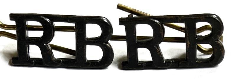 WW1 - RIFLE BRIGADE - MATCHED PAIR - O/R'S SHOULDER TITLES.