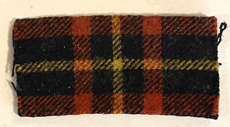 CAMERON HLDRS. - WW2. NORTH AFRICA / TROPICAL USE -  TARTAN SHOULDER EPAULETTE SLIDE