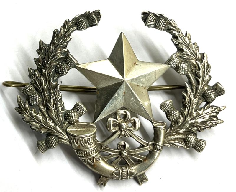 CAMERONIANS OFFICERS  CAP  BADGE