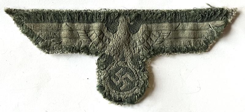 WW2 - GERMAN ARMY BREAST EAGLE - UNIFORM REMOVED