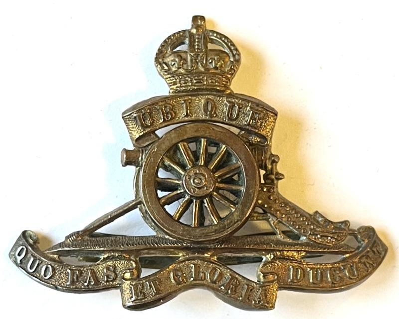 WW1 ROYAL ARTILLERY OFFICERS - 2- PIECE CAP BADGE - BLADES BACK