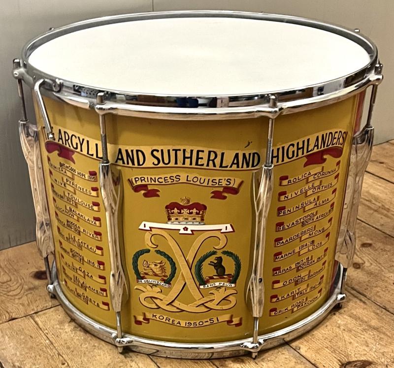 1ST BTN. - ARGYLL & SUTHERLAND HIGHLANDERS TENOR DRUM C/W BATTLE HONOURS - POTTERS