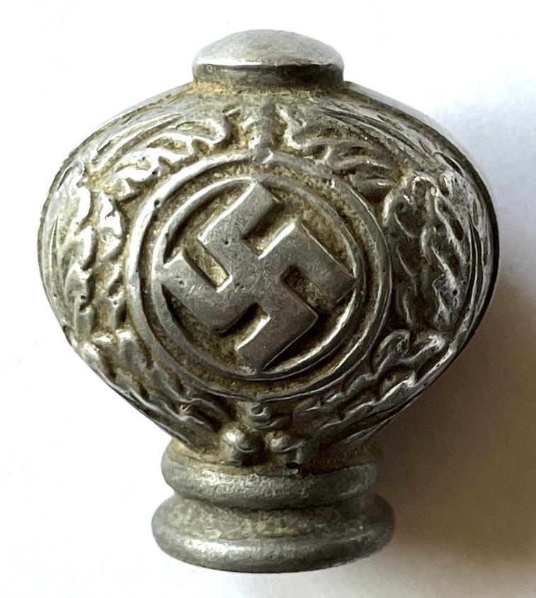 GERMAN WW2 LUFTWAFFE DAGGER POMMEL
