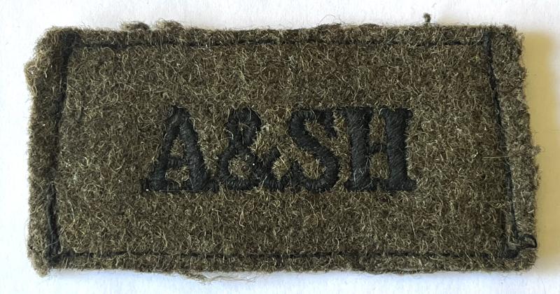 WW2 - ARGYLL & SUTHERLAND HDLRS. SLIP ON SHOULDER TITLE