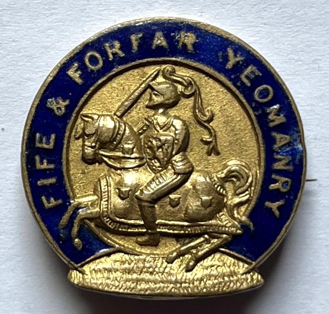 FIFE & FORFAR YEOMANRY WW1 GILT & ENAMEL SWEETHEART / LAPEL BADGE