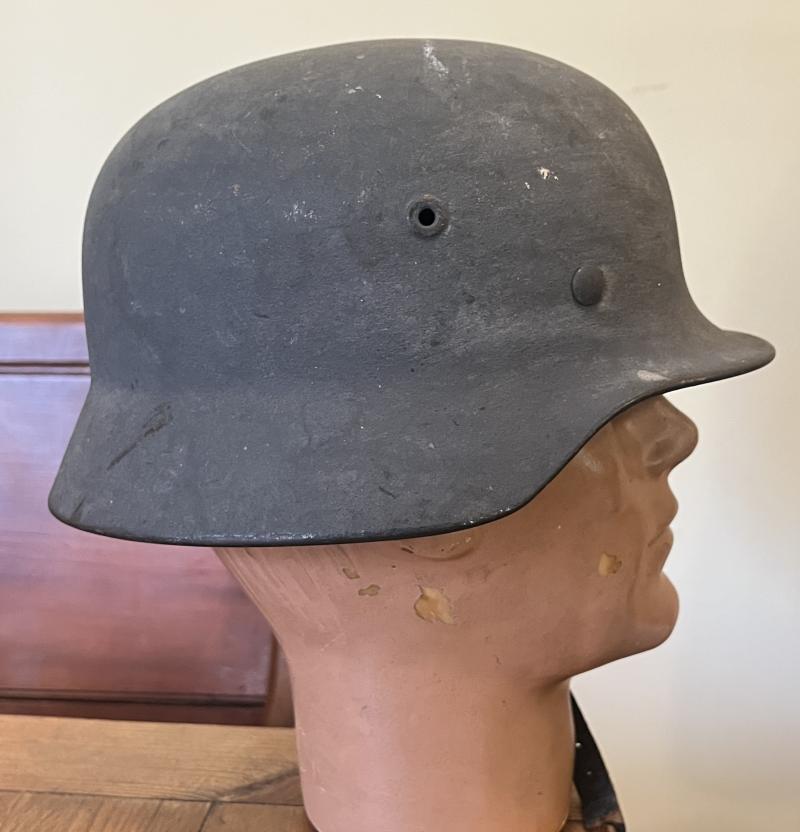 WW2 - GERMAN LUFTWAFFE - M40 RE -ISSUE HELMET