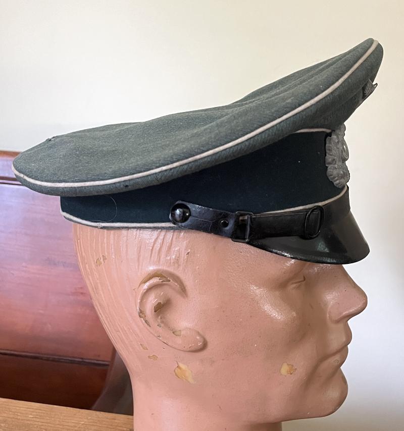 GERMAN 3RD REICH - ARMY NCO'S VISOR CAP