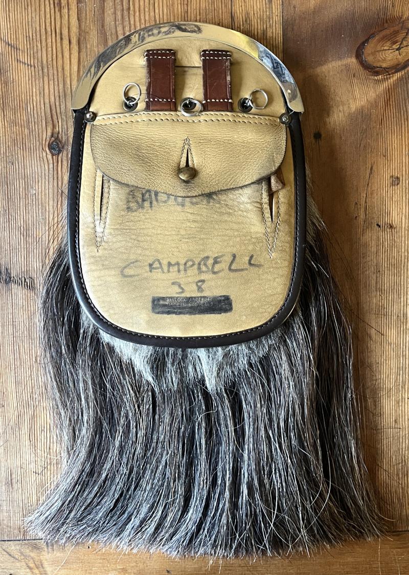 ARGYLL & SUTHERLAND HIGHLANDERS PIPERS SPORRAN