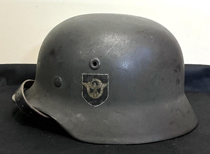 GERMAN WW2 - M40 POLIZEI DIVISION HELMET - QUIST