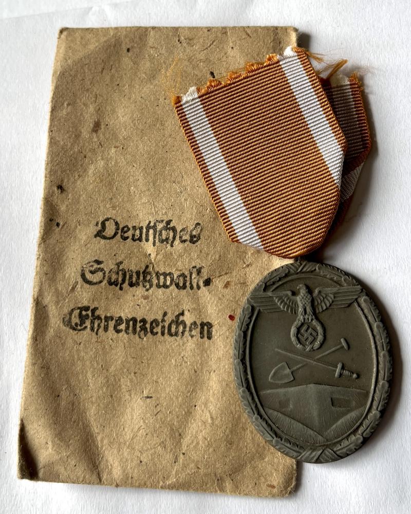 GERMAN WEST WALL MEDAL IN PACKET