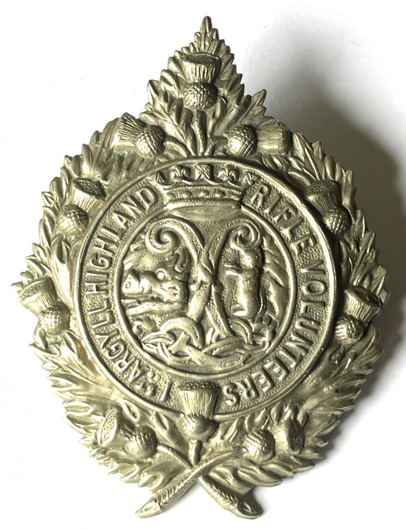 1ST ARGYLL HIGHLAND RIFLE VOLUNTEERS -  ( ARGYLL& SUTHERLAND HLDRS. )  SOLID CENTRE CAP BADGE