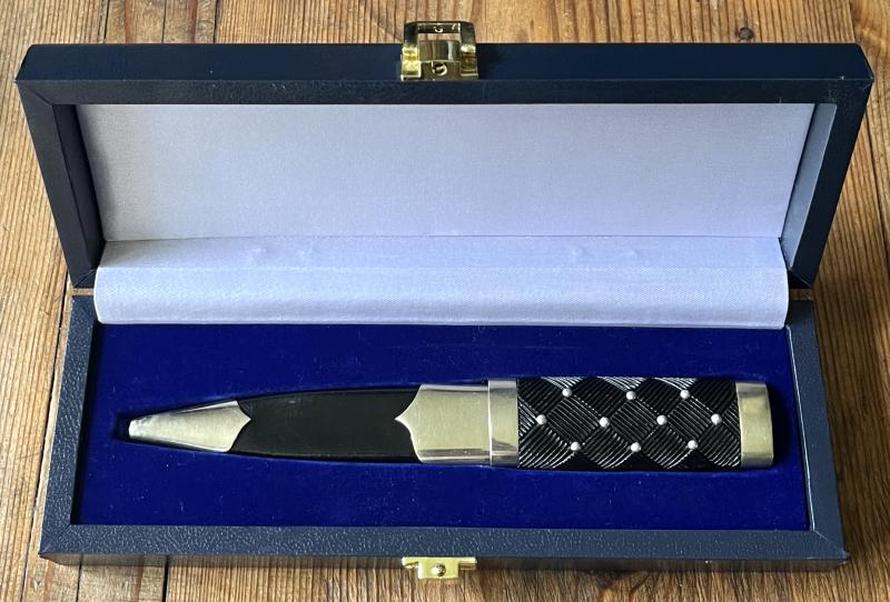 ARMY CONTRACT - FIRMIN SGIAN DHU - PIPERS G10 MODEL- BOXED