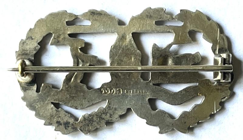 WW1 - ARGYLL & SUTHERLAND HLDRS. STERLING SILVER /ENAMEL SWEETHEART BADGE
