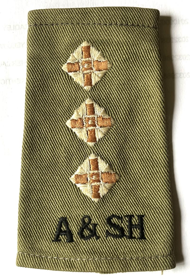 WW2 ARGYLL & SUTHERLAND HLDRS.  CAPTAINS  SHOULDER SLIDE