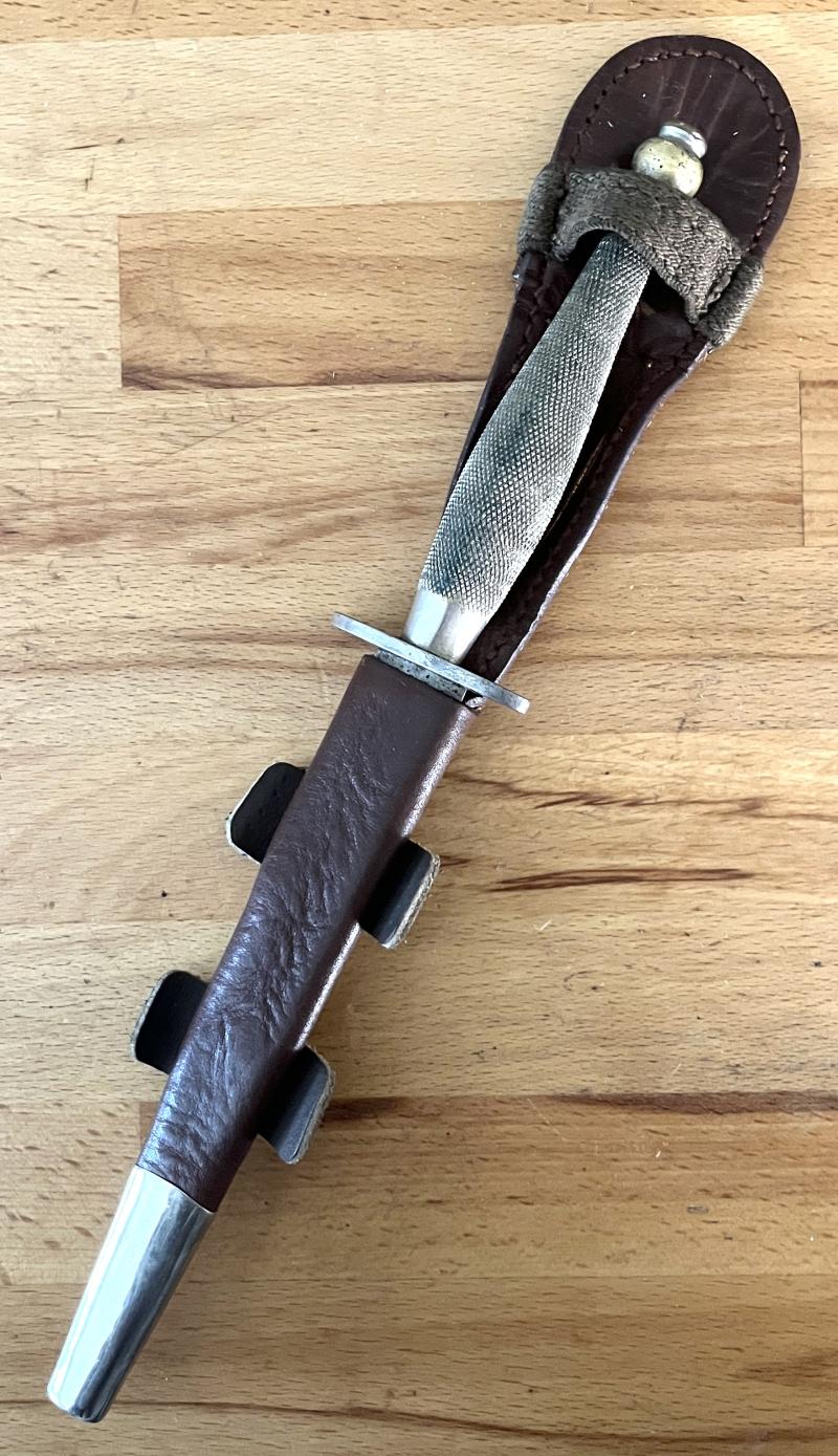 BRITISH 2ND ( OFFICERS )  PATTERN FAIRBAIRN SYKES COMMANDO DAGGER