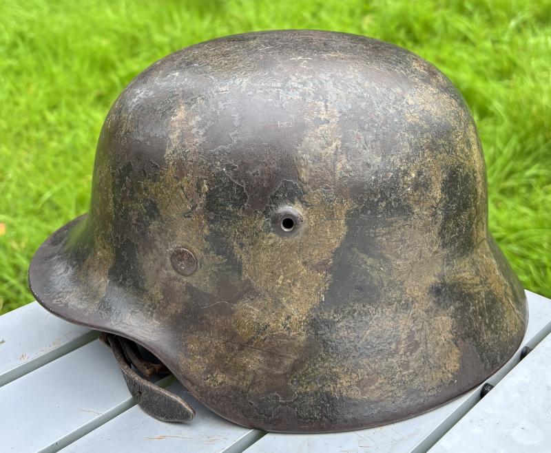 GERMAN M40 ARMY S/D   -TIGER STRIPE TROPICAL CAMO COMBAT HELMET - SE 64