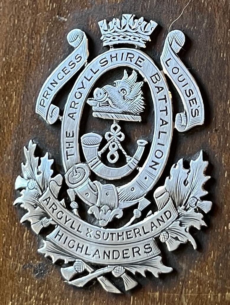 WW1 - 8TH ARGYLL & SUTHERLAND HLDRS. OFFICERS DESK SET