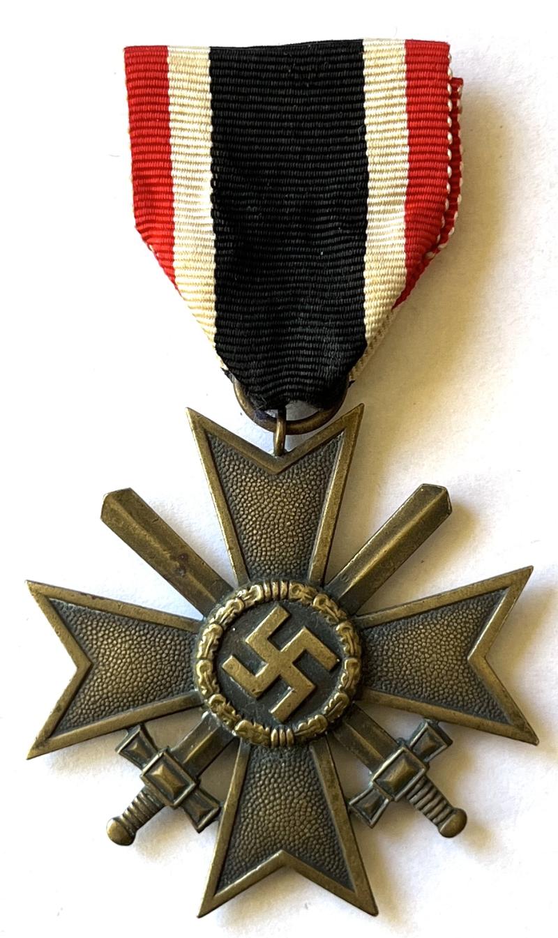 GERMAN WW2 WAR MERIT CROSS 2ND CLASS WITH SWORDS - BRONZE